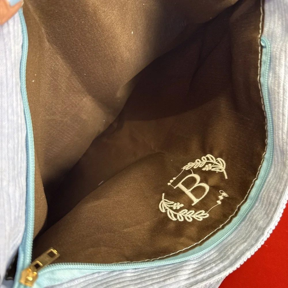 NWOT Baby Blue Fashion Instinct Corduroy Shoulder Bag Embroidered B‎